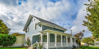 Pokój rozrywek na strychu