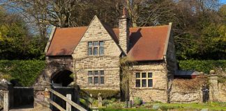 Szafa dla dziewczynki