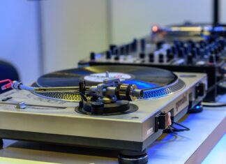 Co oznacza zapalona kontrolka ESP? Co oznacza zapalona kontrolka ESP?