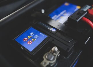 Ile czasu wytrzymuje bateria w aucie elektrycznym? Ile czasu wytrzymuje bateria w aucie elektrycznym?